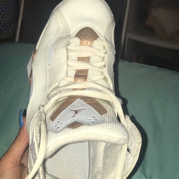 JORDAN TRUE FLIGHTS ( GIRLS GRADE SCHOOL) - Picture 3 of 4